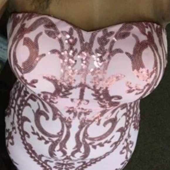 Formal Sequin detail Maxi Dress with train Pink - Picture 5 of 15